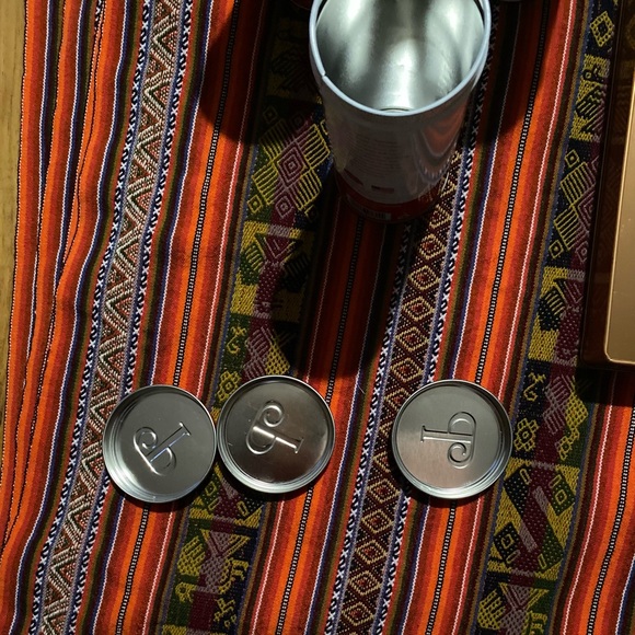 Storage and gift tins (4 total) Assorted Size, Brands, and Shapes - Picture 10 of 14